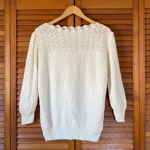 Vintage Centennial Knits LTD Sweater Top Size Medium Scalloped Neckline Pullover